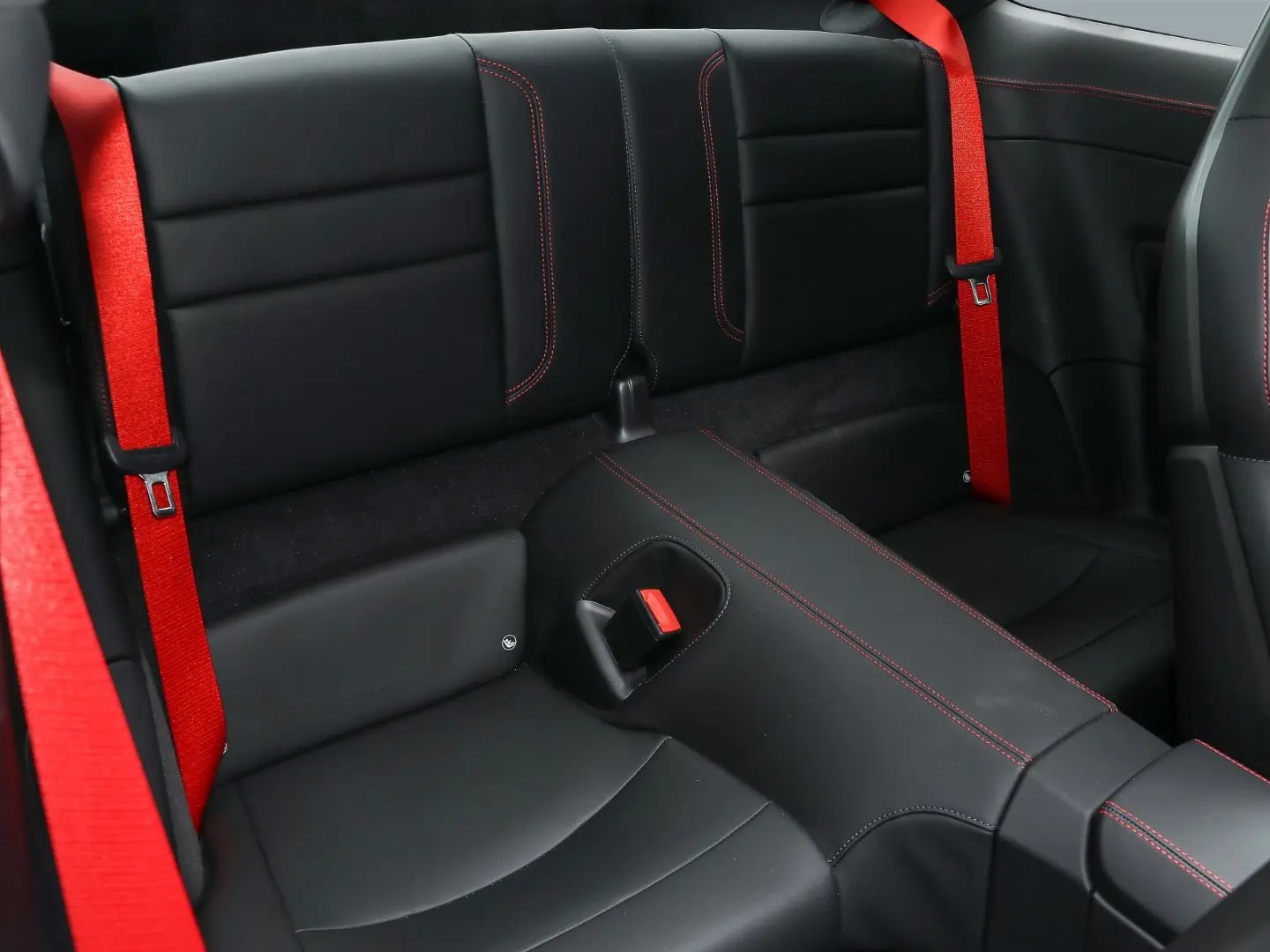 992 911 Carrera 4GTS BOSE/LIFT/VENTILATION/360/SUNROOF/MATRX