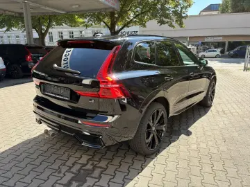 VOLVO XC60 T6 Plus Black Edition 360 PANO H&K 21