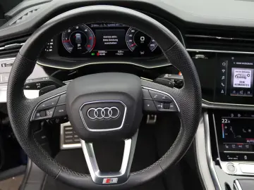 Q8 S-Line select 50TDI quattro / Pano, HD-Matrix