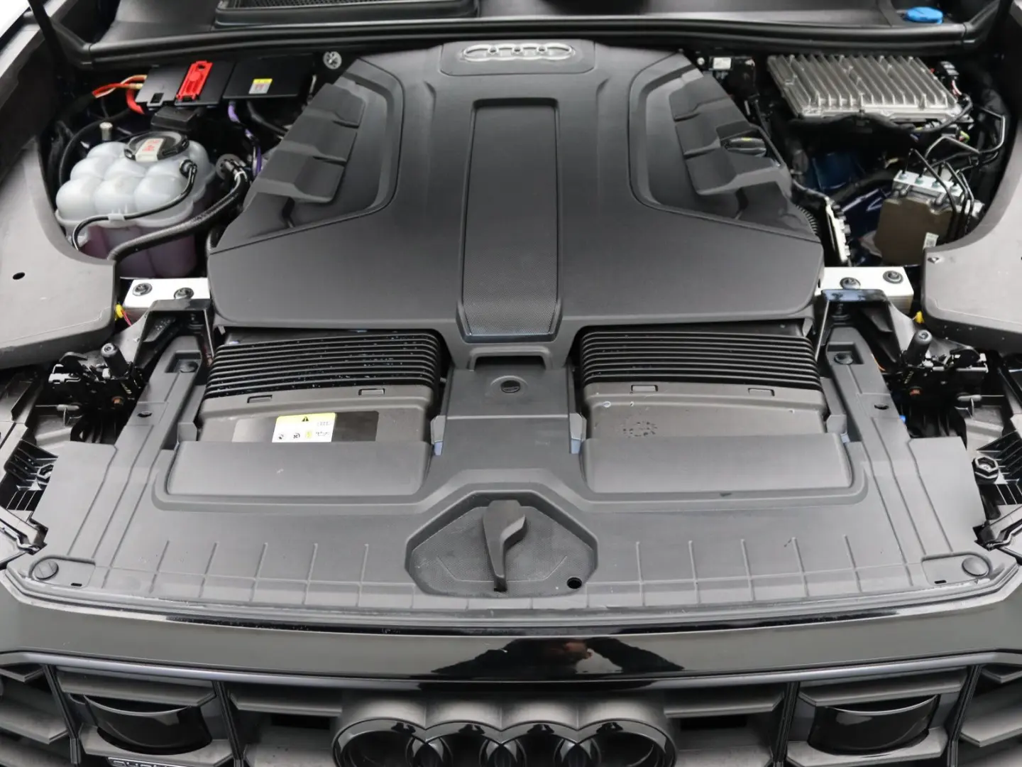 Q8 S-Line select 50TDI quattro / Pano, HD-Matrix