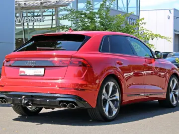 SQ8 TFSI qu BLACK PANO AHK B&O LASER OLED 360°