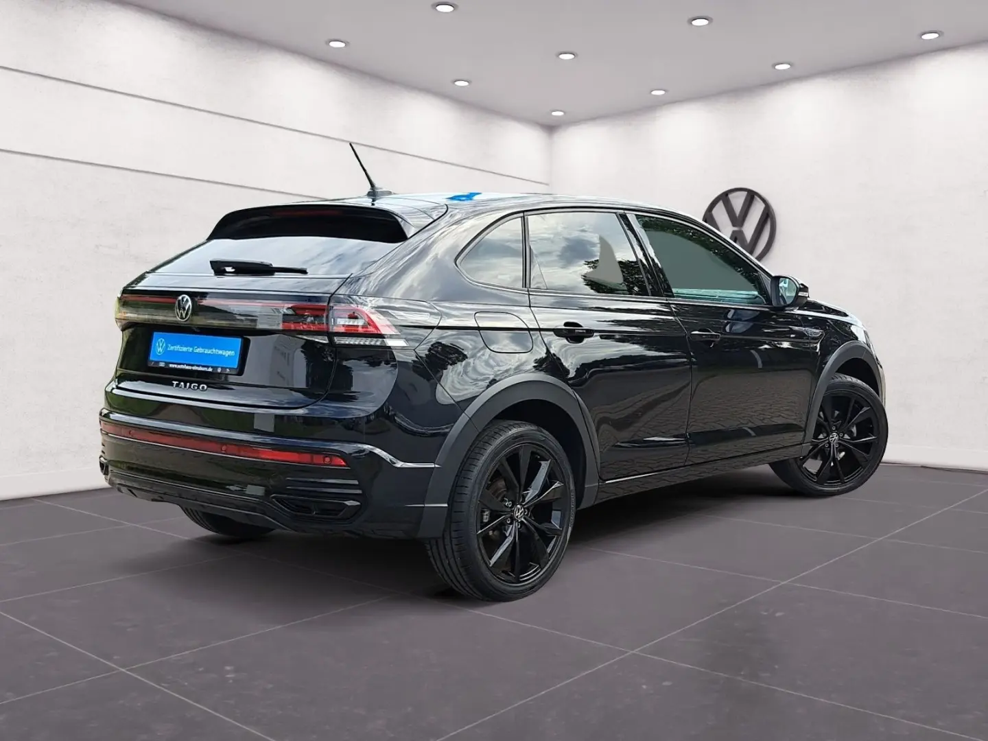 VOLKSWAGEN Taigo R-Line 1.5 TSI DSG PANO KAM IQ LEASING