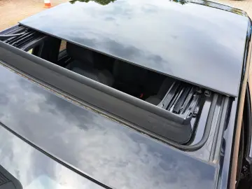 VOLKSWAGEN Taigo R-Line 1.5 TSI DSG PANO KAM IQ LEASING