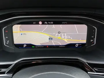 VOLKSWAGEN Taigo R-Line 1.5 TSI DSG PANO KAM IQ LEASING