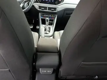 VOLKSWAGEN Taigo R-Line 1.5 TSI DSG PANO KAM IQ LEASING