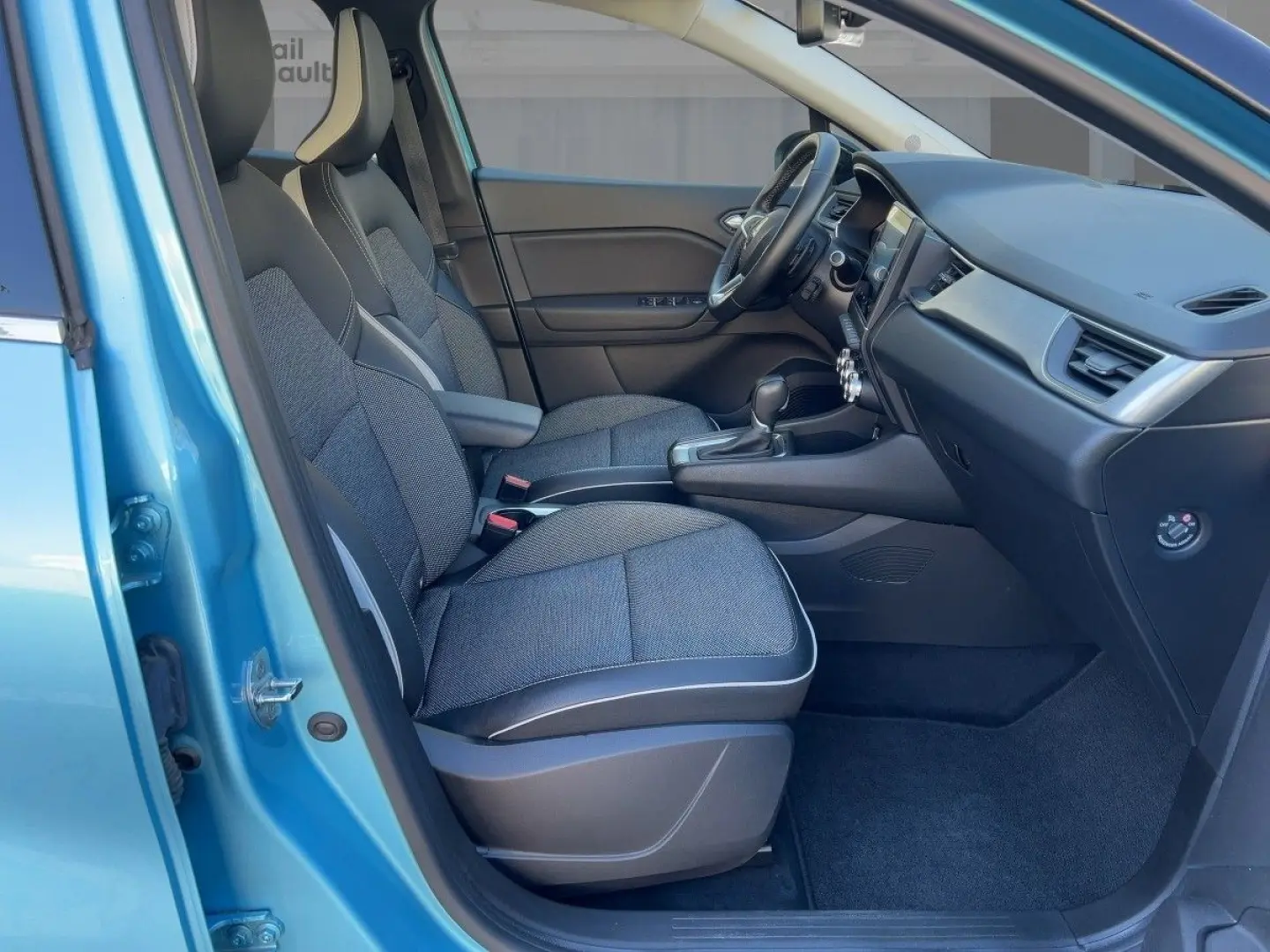 RENAULT Captur 1.3 TCE 140 INTENS LEASING