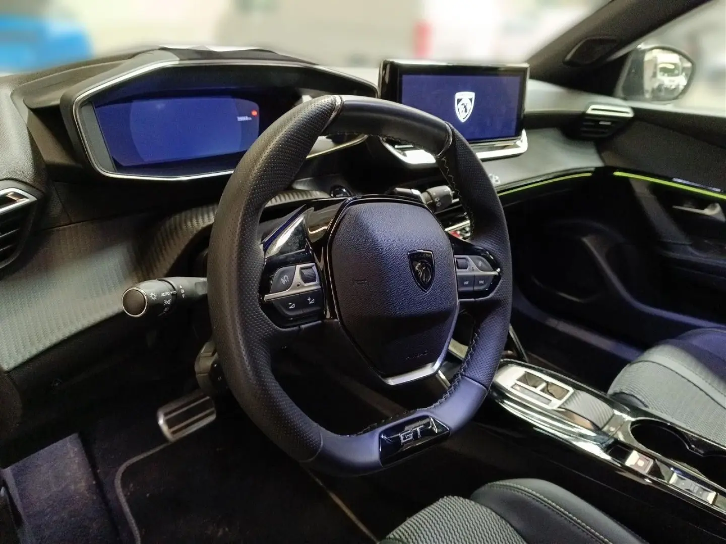 PEUGEOT 2008 GT PureTech 130 EAT8*360°Cam*ACC*LED/LEASING