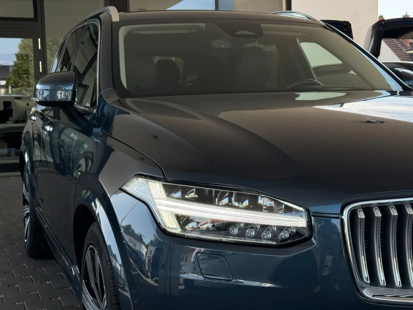 XC90 T8 RecharePlusBright|PlugInHybrid|AHK|7Sitz