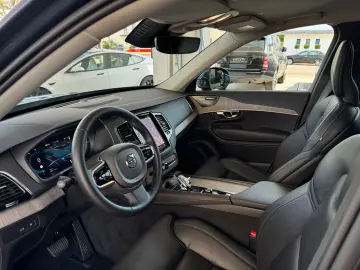 XC90 T8 RecharePlusBright|PlugInHybrid|AHK|7Sitz