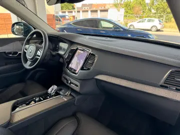 XC90 T8 RecharePlusBright|PlugInHybrid|AHK|7Sitz