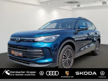 Tiguan LIFE TDI DSG AHK WinterPaket Navi