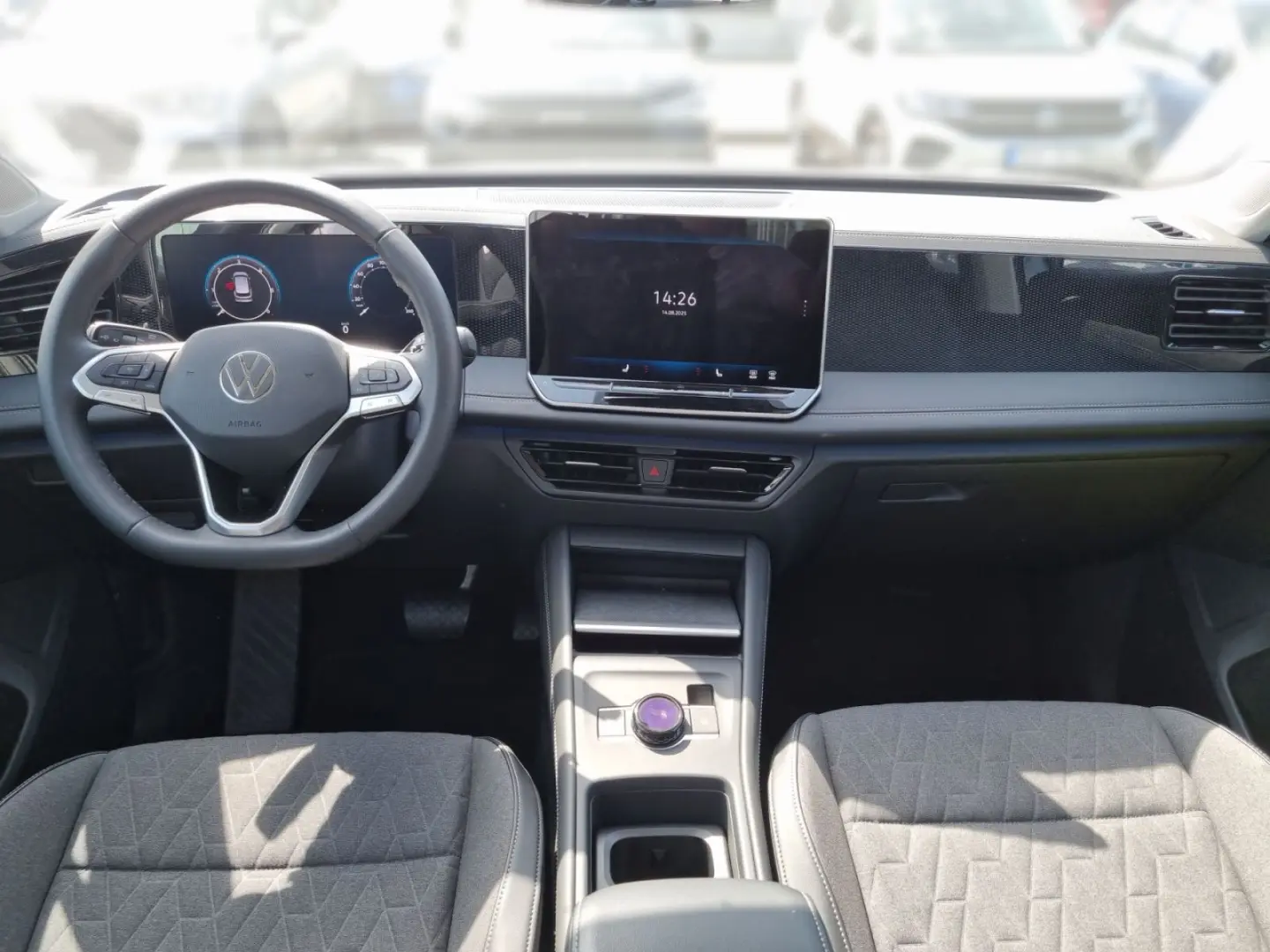 VOLKSWAGEN Tiguan LIFE TDI DSG WinterPaket LEASING