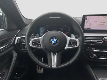 540d xDrive Limousine ///M Sport Laser Shadow AC
