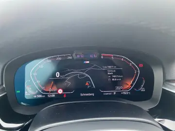 540d xDrive Limousine ///M Sport Laser Shadow AC