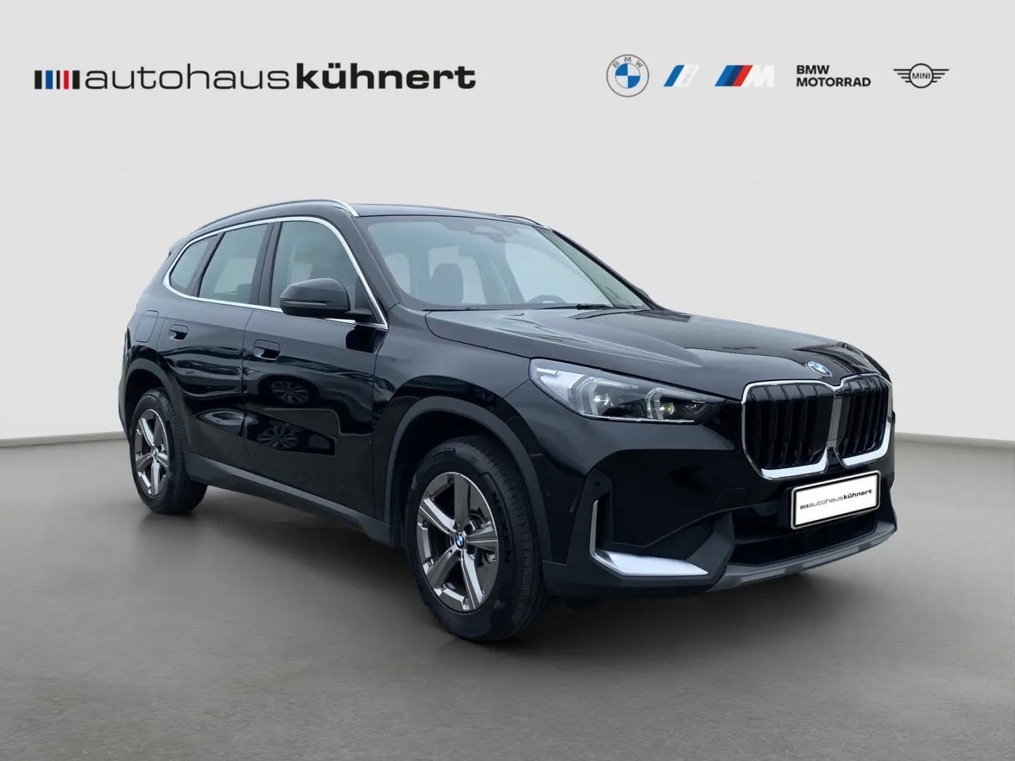 BMW X1 xDrive23i LEASING