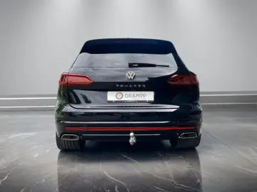VOLKSWAGEN Touareg R-Line 3.0TDI +PANO+ACC+LEASING