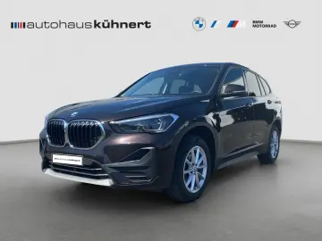 X1 xDrive18d Advantage LED Navi Sportsitz AUT PD