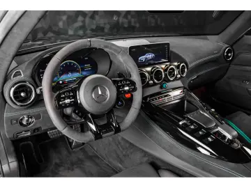 AMG GT BLACK SERIES 
