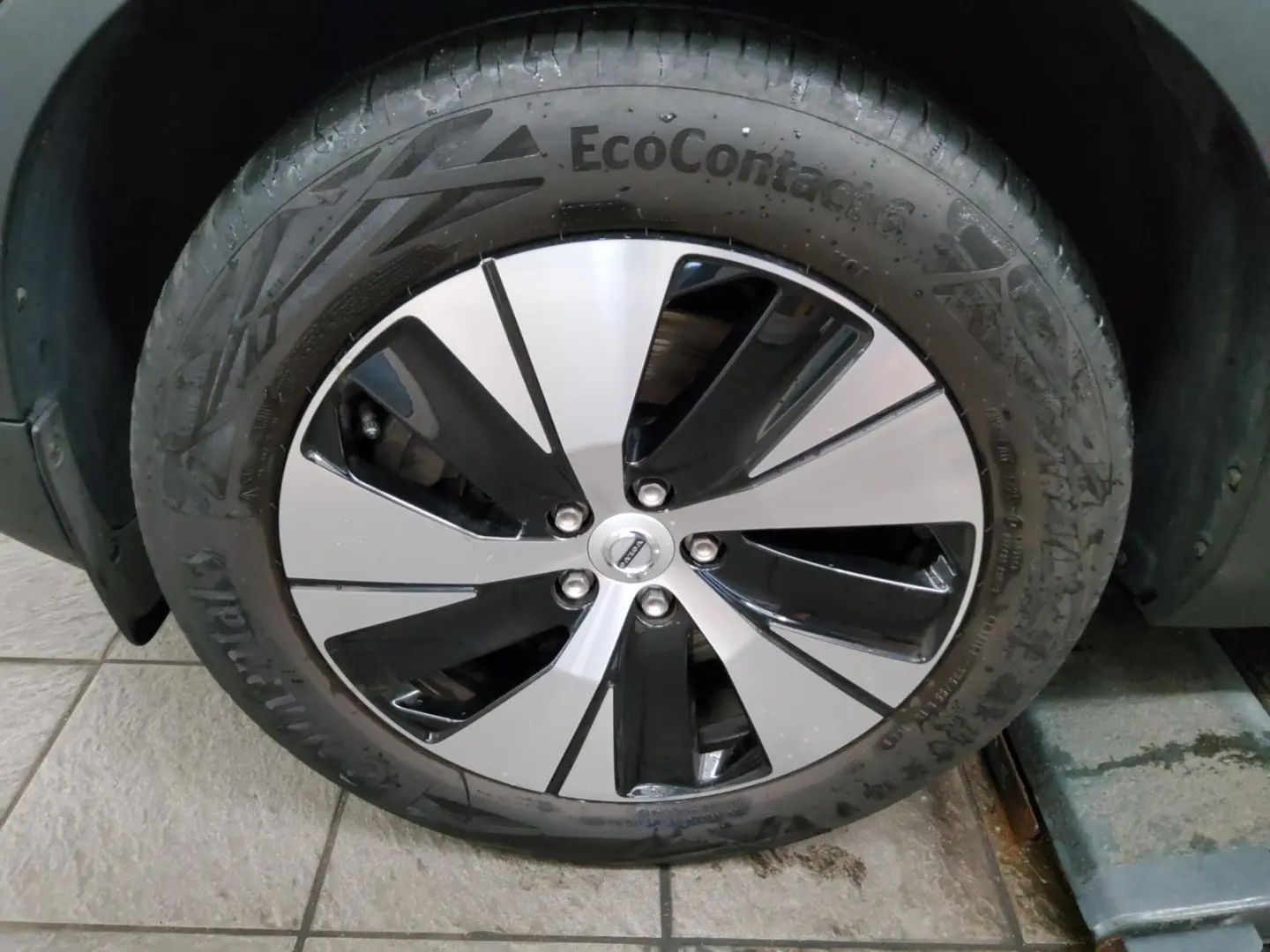 XC40 T5 TwinEng Inscription Navi LED RFK PDC Shz
