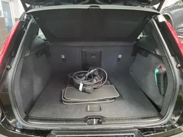 XC40 T5 TwinEng Inscription Navi LED RFK PDC Shz