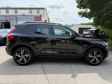 XC40 R Design Rechar Plug-In~H&K~Kam~ACC~DAB~AHK