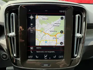 XC40 R Design Rechar Plug-In~H&K~Kam~ACC~DAB~AHK