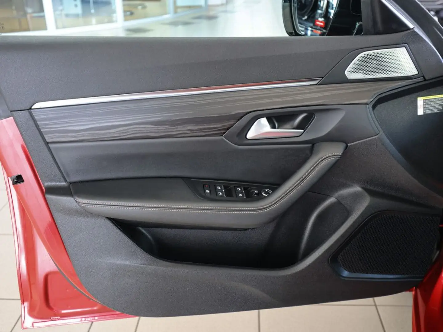 508 GT Pack PureTech 225 EAT8 AHK NACHTSICHT ACC