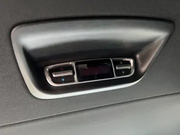 V 300 d EDITION Lang DISTRONIC/LEDER/KAMERA/AHK