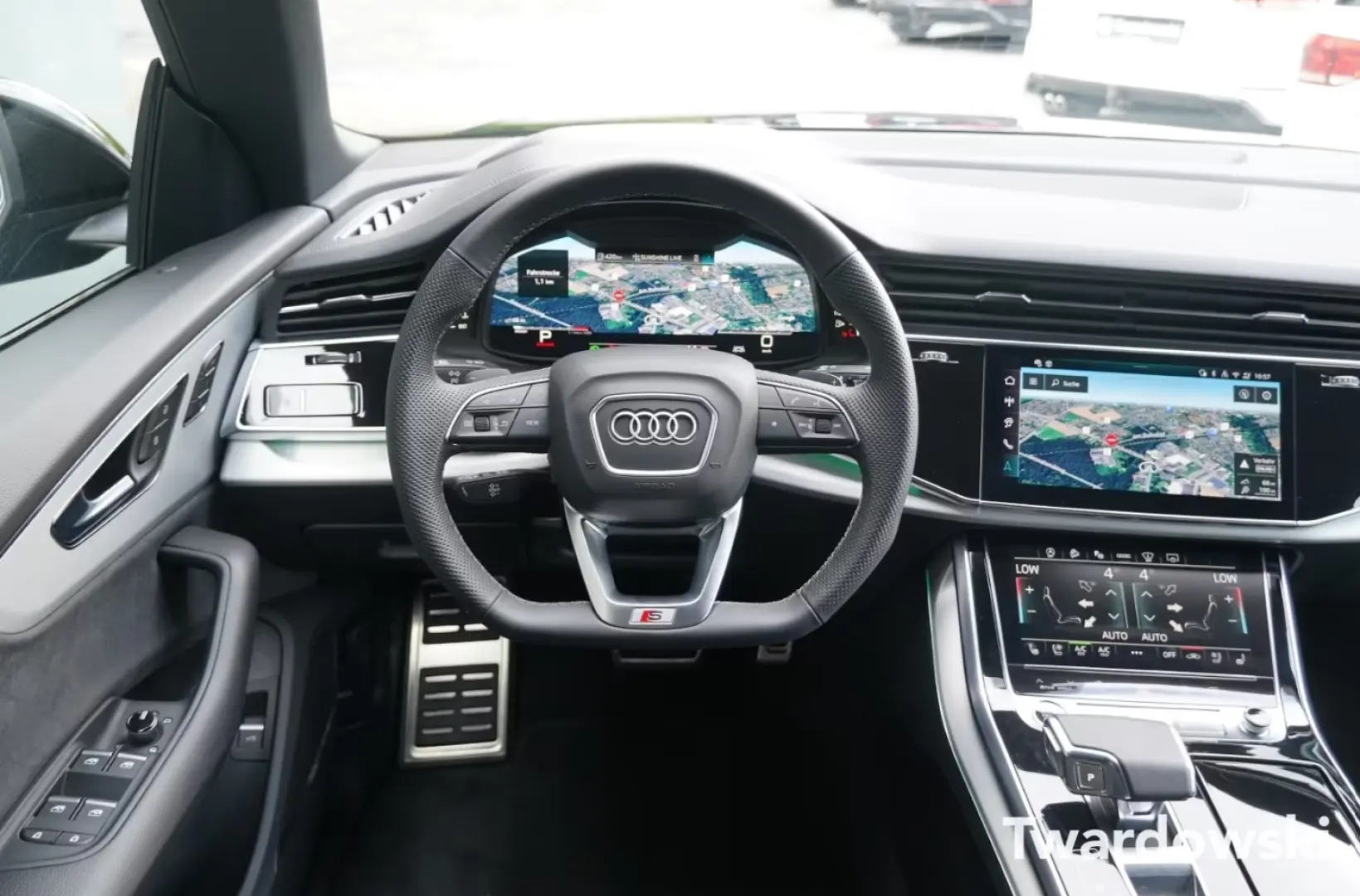 Audi Q8 55 S line+ Pano Soft