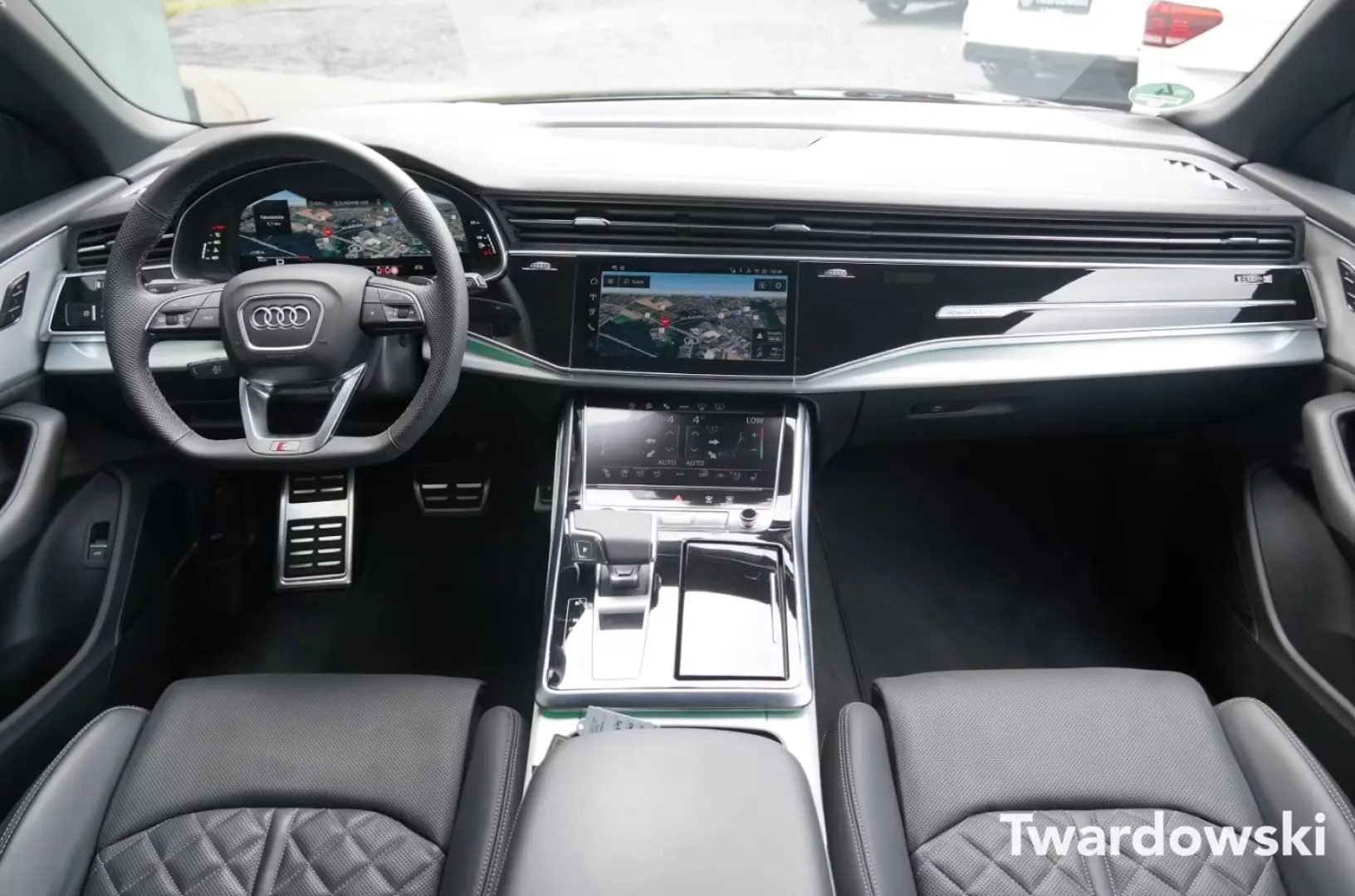 Audi Q8 55 S line+ Pano Soft