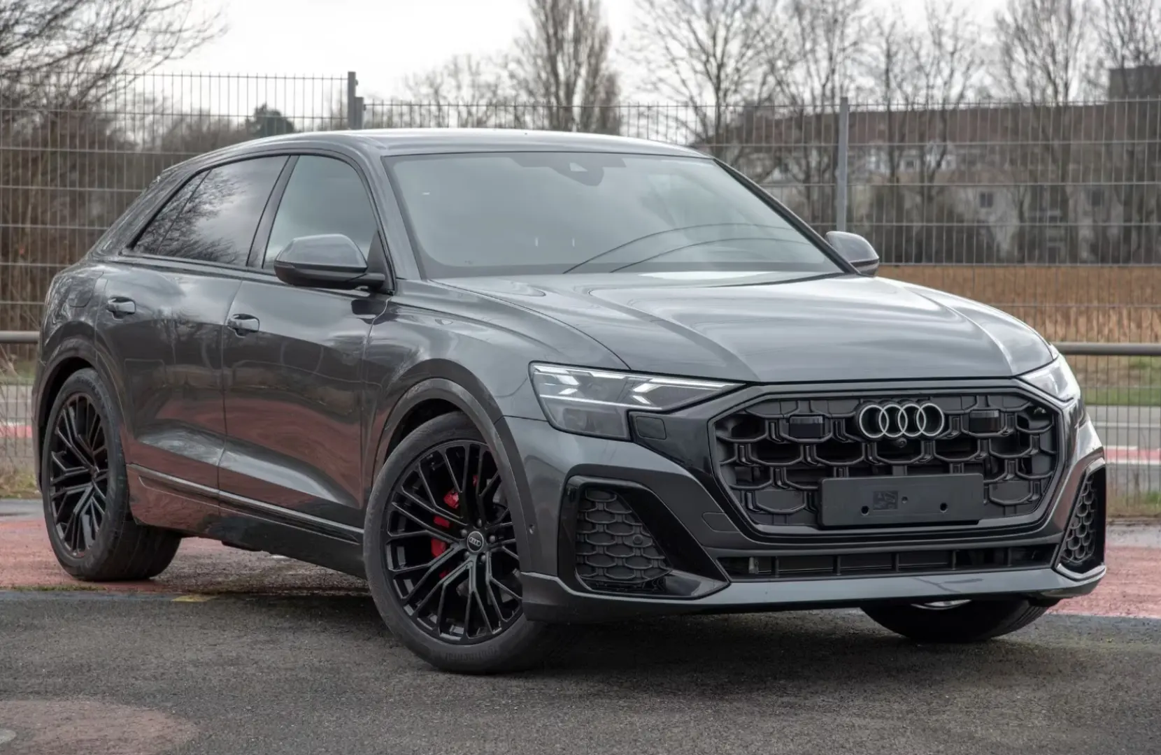 Audi Q8 55 TFSI quattro S-Line 2025