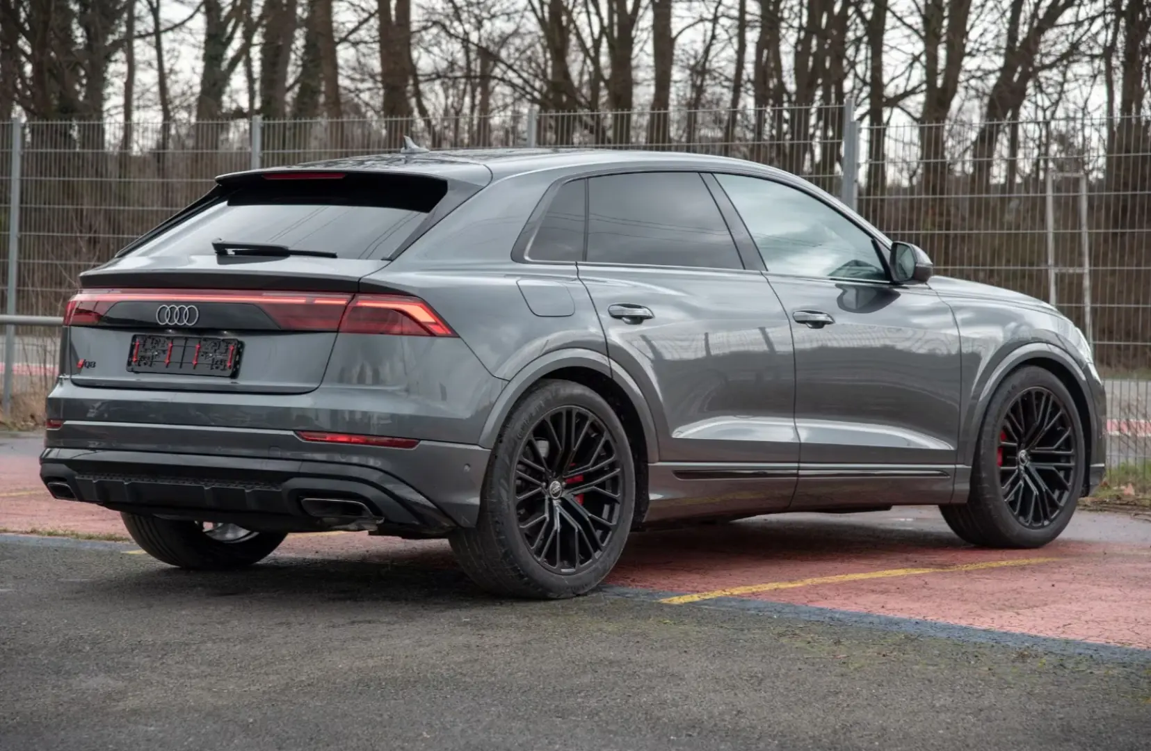Audi Q8 55 TFSI quattro S-Line 2025
