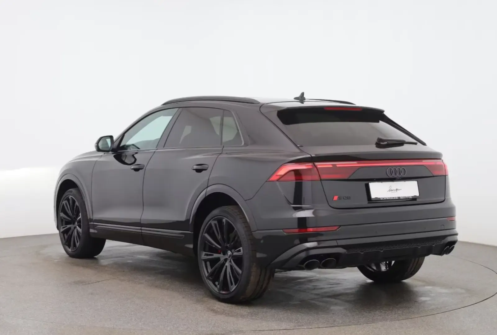 Audi SQ8 TFSI quattro