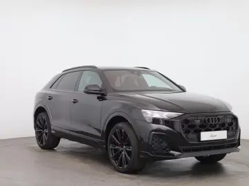 Audi SQ8 TFSI quattro