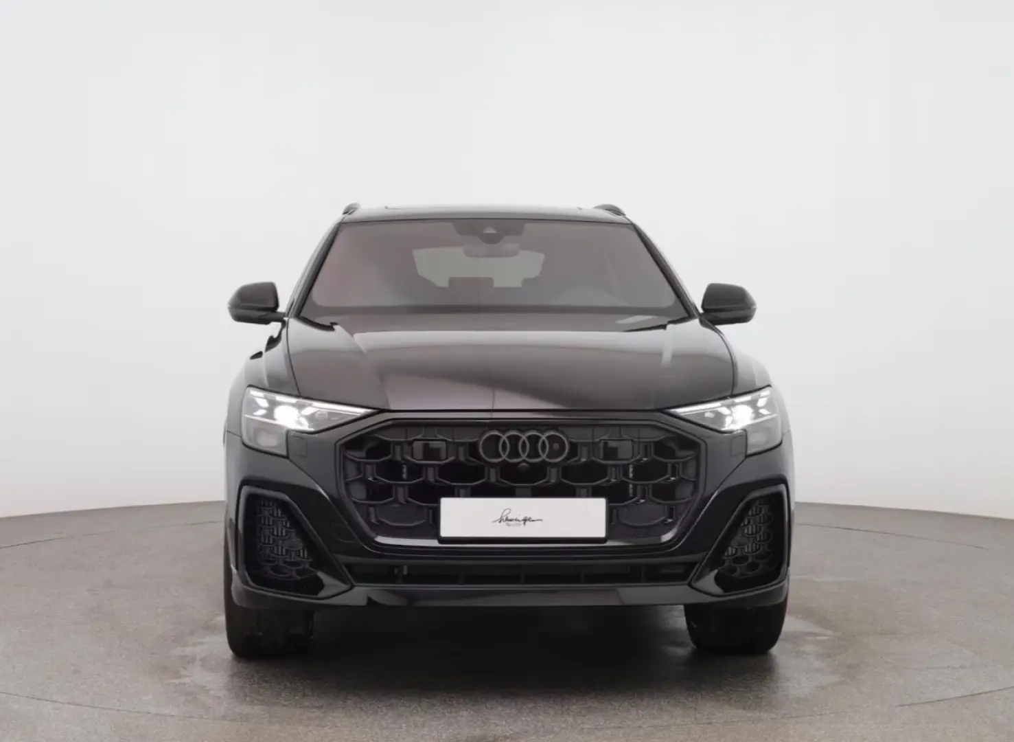 Audi SQ8 TFSI quattro