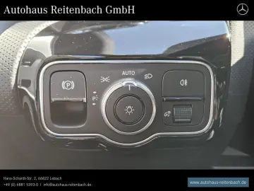 CLA220 4M AMG+NIGHT+19 TOTW+KAMERA+KEYLESS+AMBIE