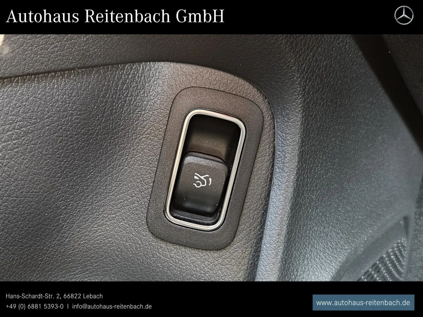 CLA220 4M AMG+NIGHT+19 TOTW+KAMERA+KEYLESS+AMBIE