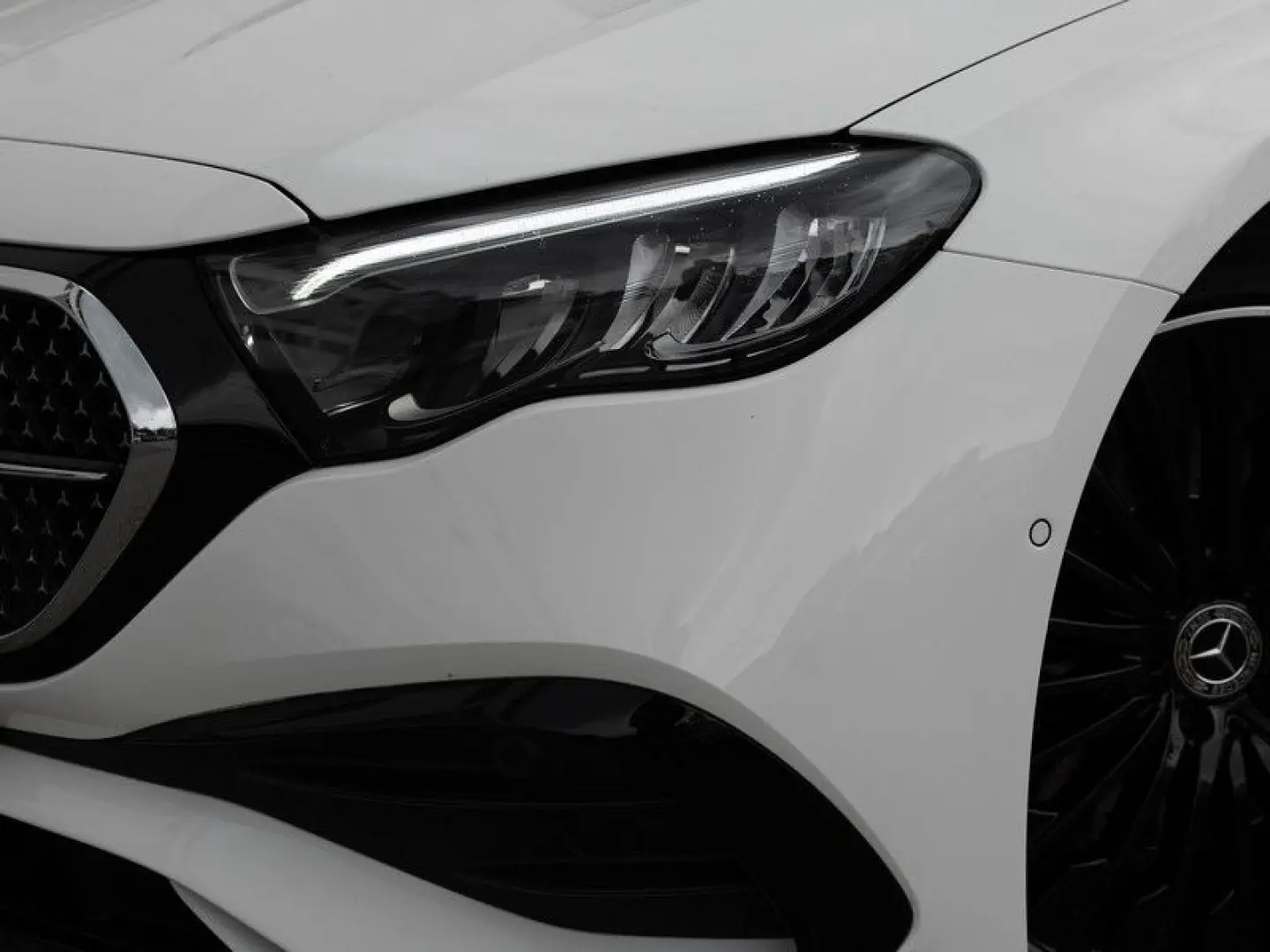 E 200 AMG-Sport/Super/Pano/Sitzklima/Burm/20''