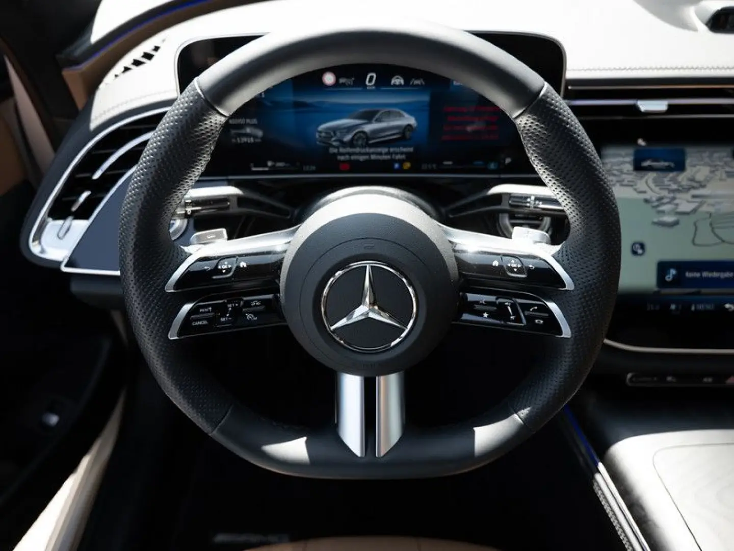 E 200 AMG-Sport/Super/Pano/Sitzklima/Burm/20'