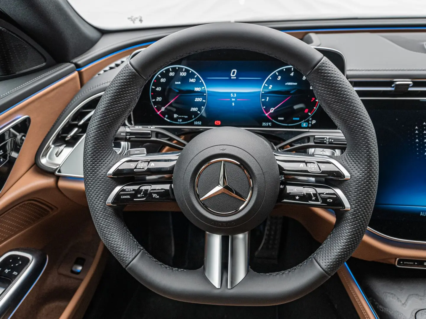E 200 AMG Line Advanced Plus*MBUX Superscreen