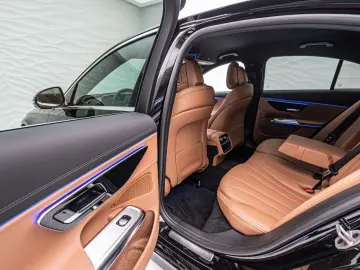 E 200 AMG Line Advanced Plus*MBUX Superscreen
