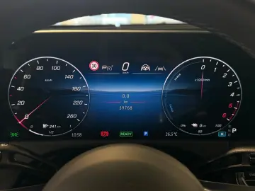 E 300 de 4Matic AMG Line *Pano*HuD*Burmester*20