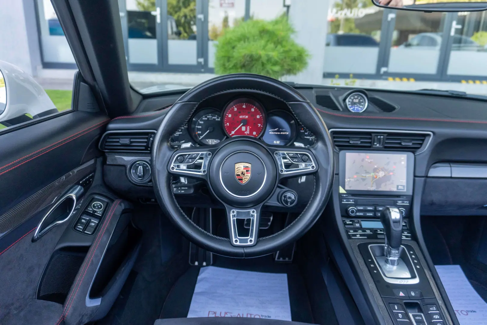 Porsche Carrera 4 GTS Cabrio