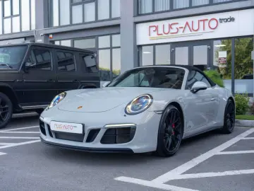 Porsche Carrera 4 GTS Cabrio