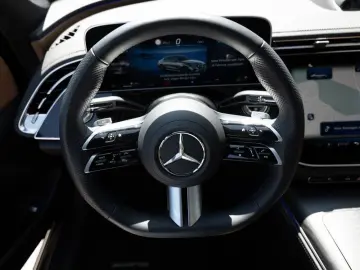 E 200 AMG-Sport/Pano/Burm/Sitzklima/Night/20''