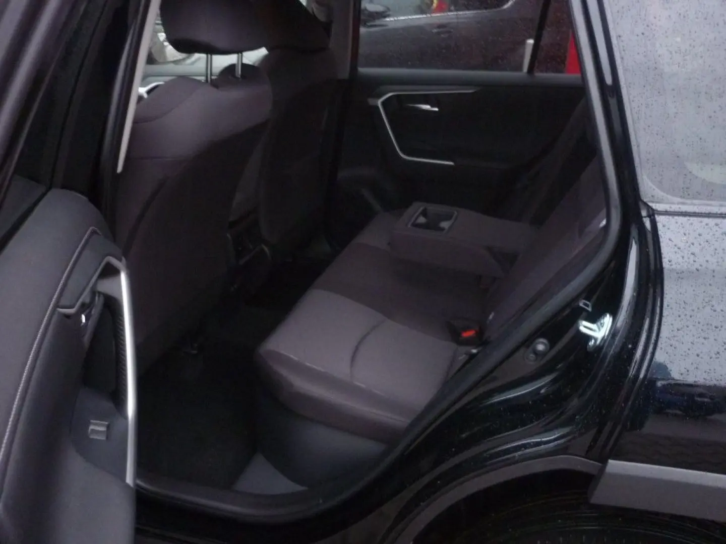 RAV 4 2.5 Hybrid AT 4x2 Team D + Navi - Scheckhe