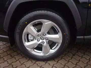 RAV 4 2.5 Hybrid AT 4x2 Team D + Navi - Scheckhe