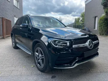 GLC 220 d 4Matic AMG LINE PANO 360