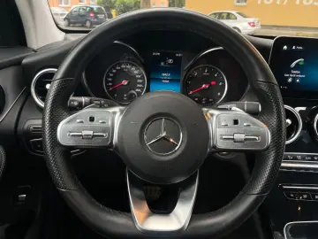 GLC 220 d 4Matic AMG LINE PANO 360°