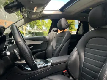 GLC 220 d 4Matic AMG LINE PANO 360°